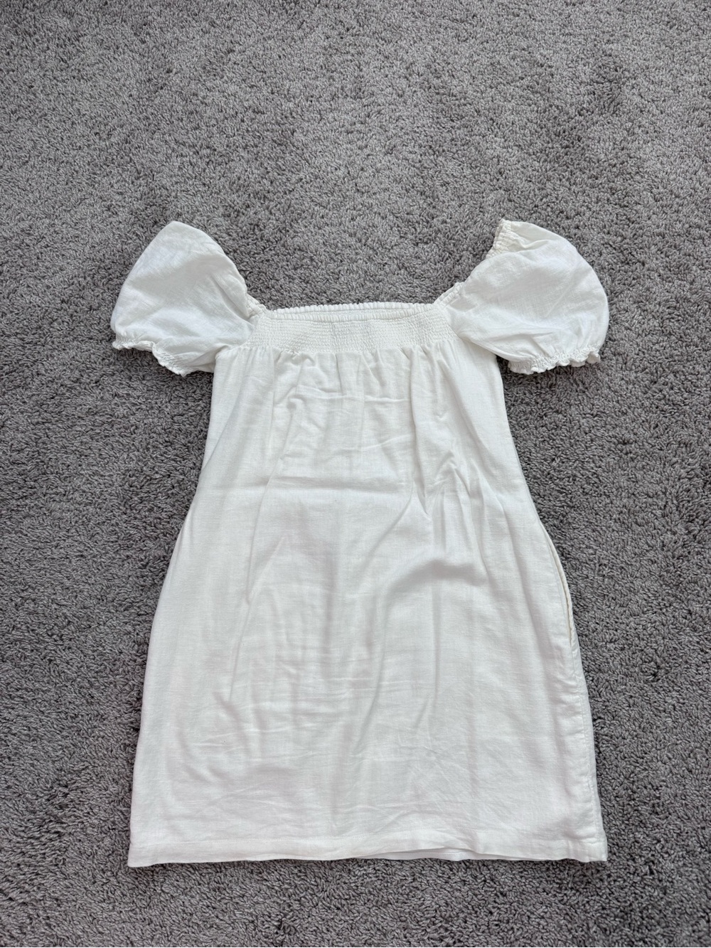 Abercrombie & Fitch Puff Sleeve Mini Dress - Picture 6 of 6